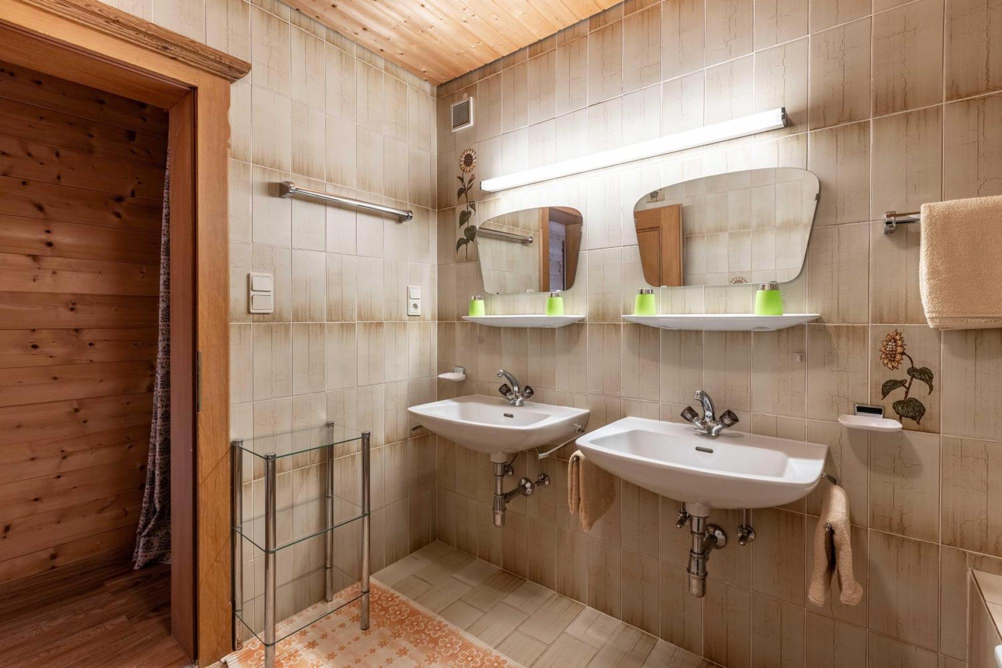 Апартаменти Haus Weinberg Петтной-ам-Арльберг Екстер'єр фото