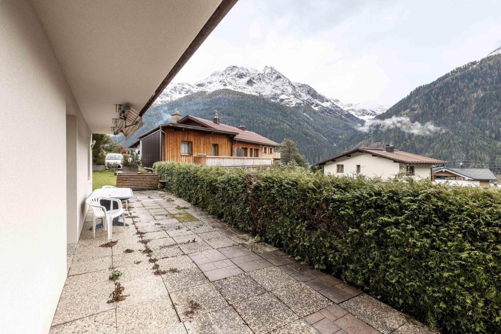 Апартаменти Haus Weinberg Петтной-ам-Арльберг Екстер'єр фото
