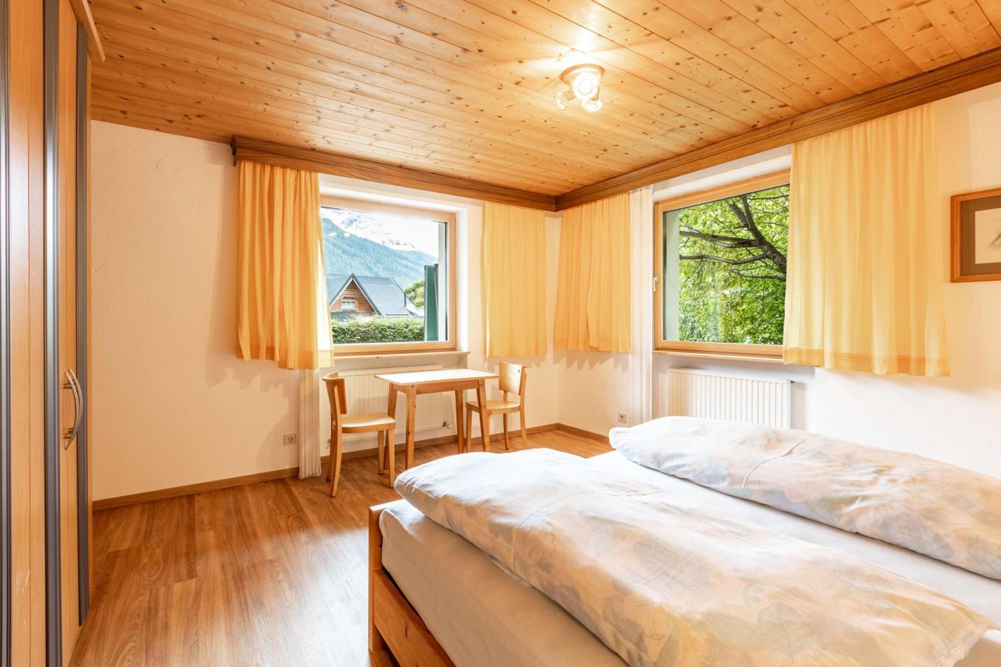 Апартаменти Haus Weinberg Петтной-ам-Арльберг Екстер'єр фото