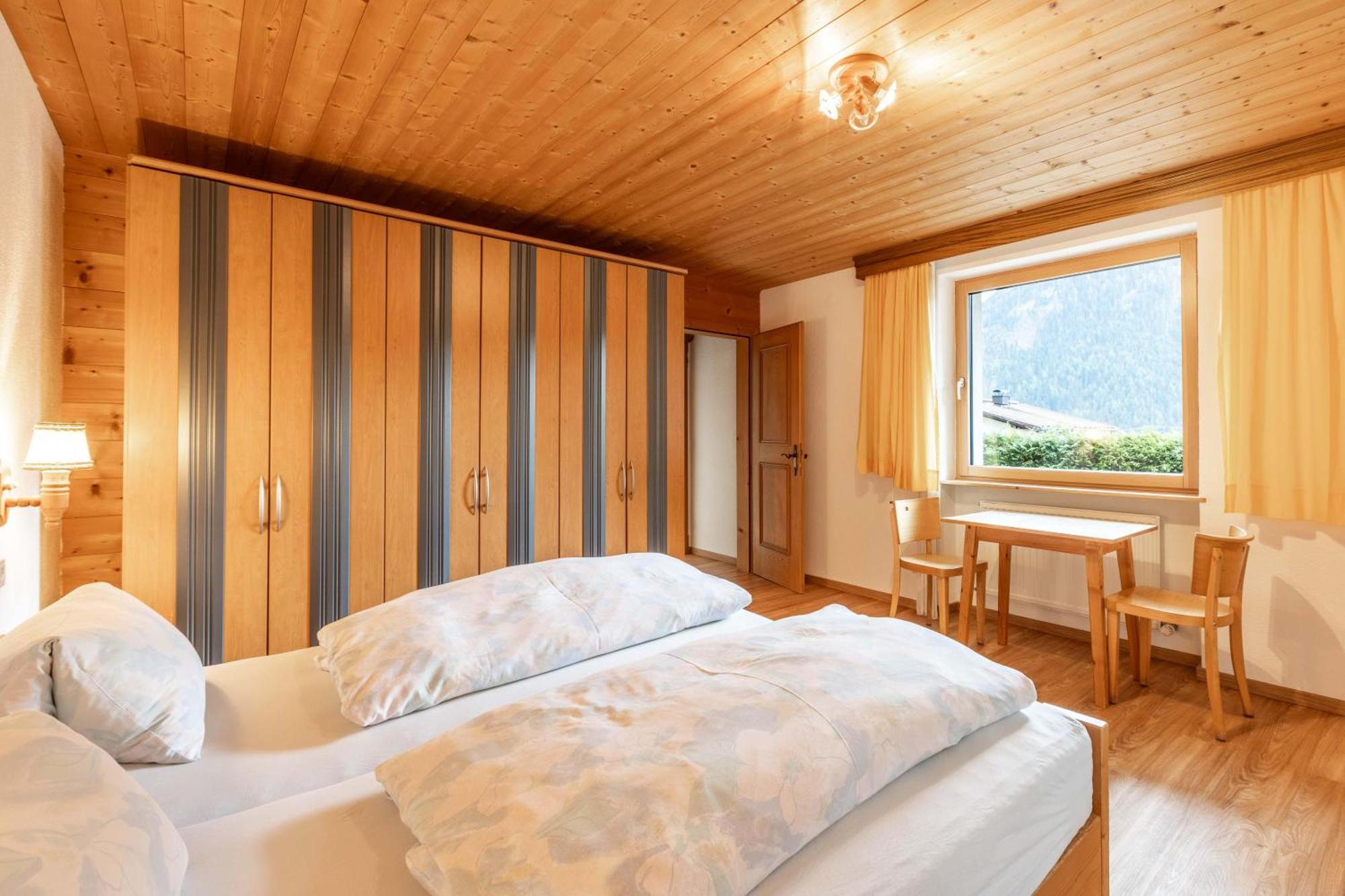 Апартаменти Haus Weinberg Петтной-ам-Арльберг Екстер'єр фото