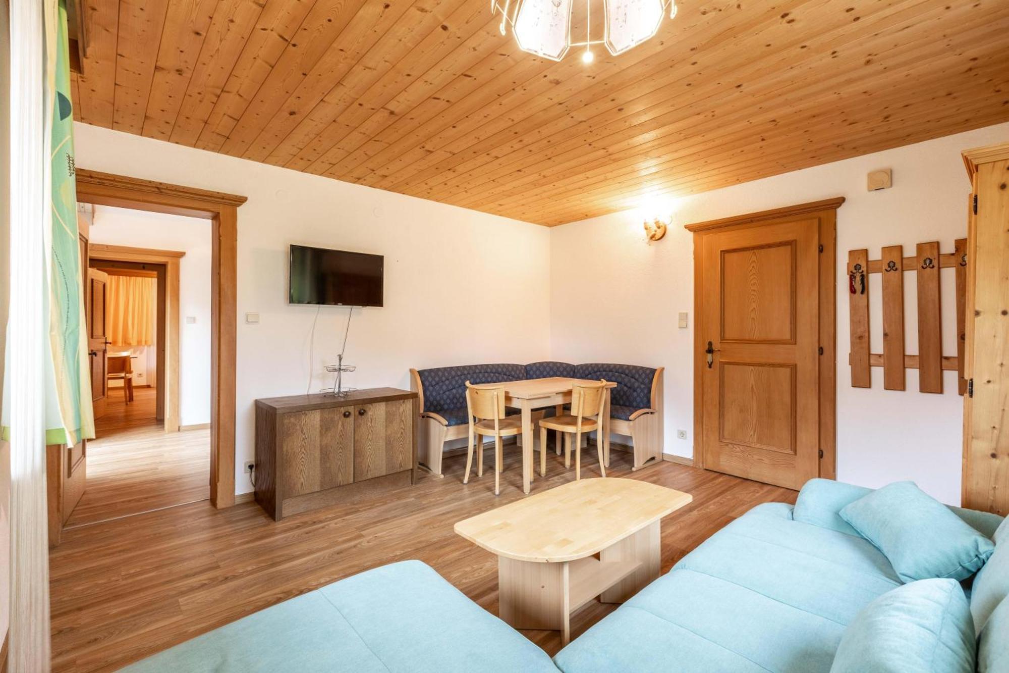 Апартаменти Haus Weinberg Петтной-ам-Арльберг Екстер'єр фото